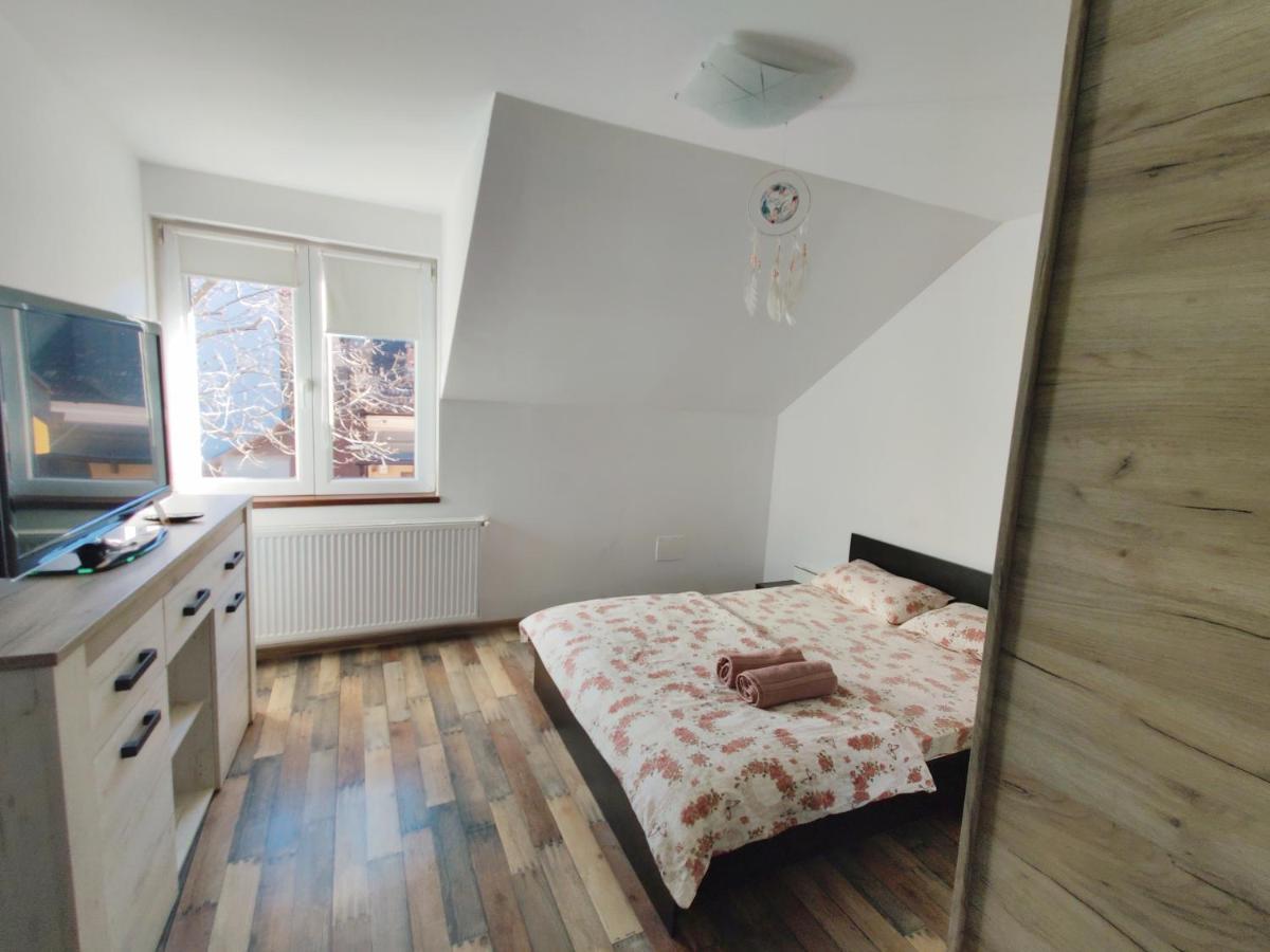 Lucky House Apartamento Braşov Exterior foto