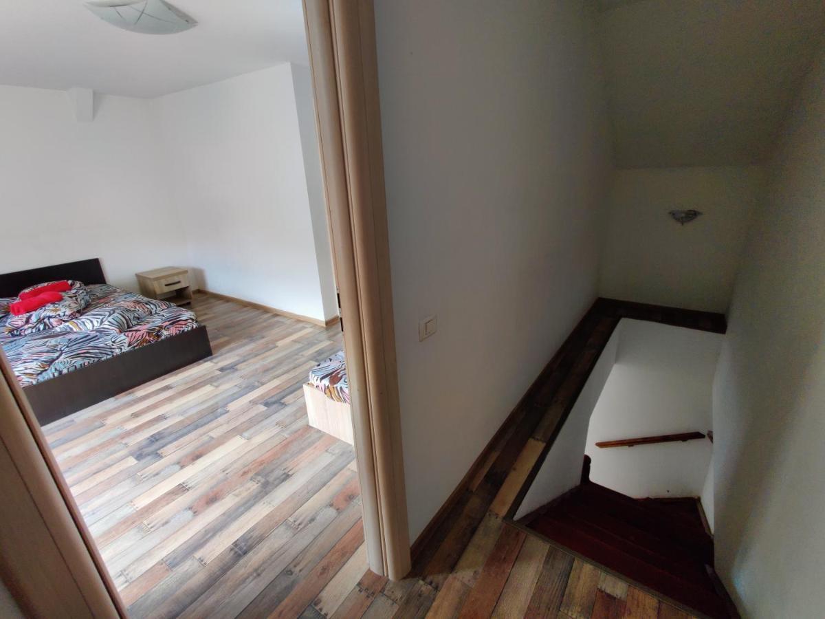 Lucky House Apartamento Braşov Exterior foto