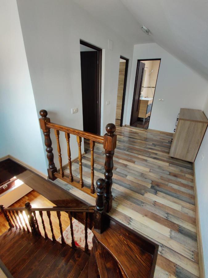 Lucky House Apartamento Braşov Exterior foto